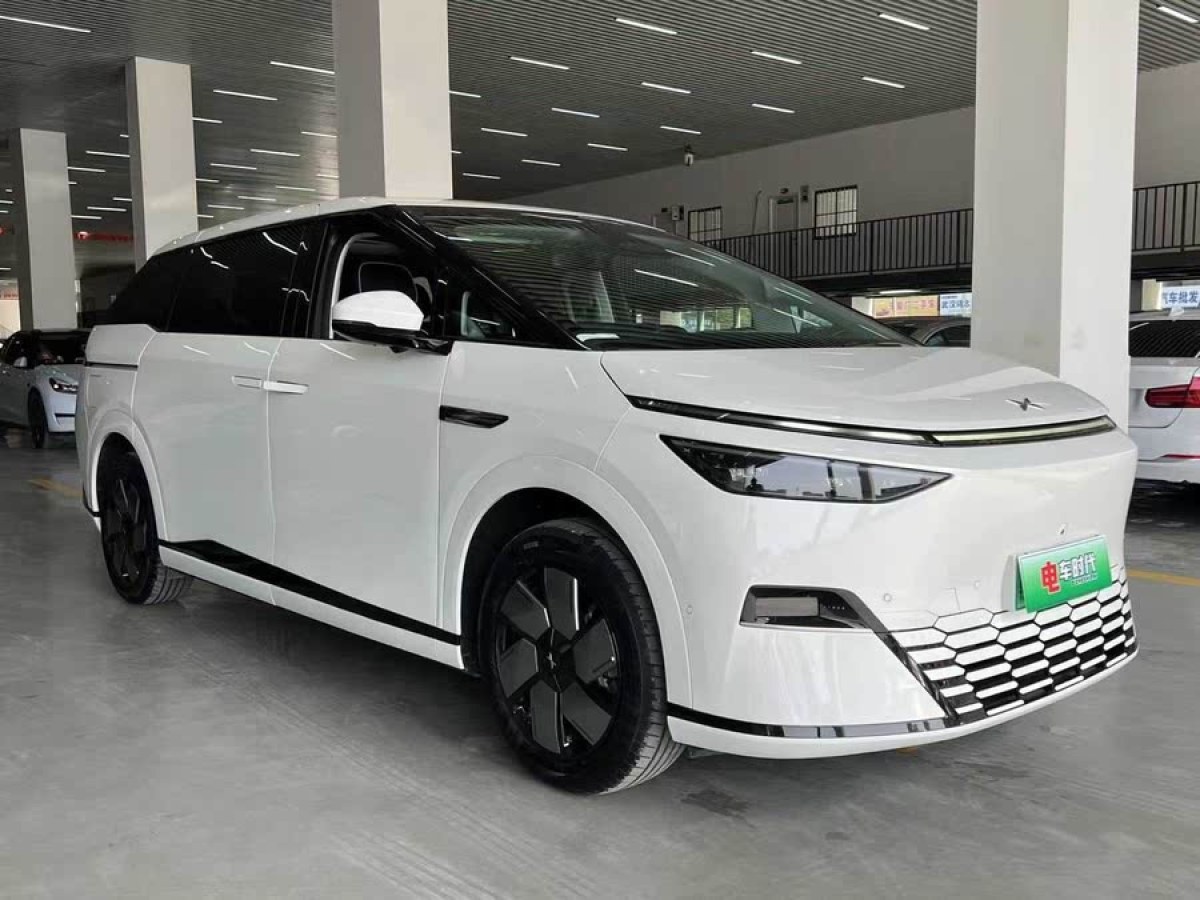 小鵬 小鵬X9  2024款 702超長(zhǎng)續(xù)航Max圖片