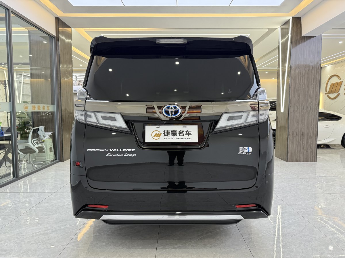 豐田 威爾法  2023款 皇冠 雙擎 2.5L HV至尊版圖片