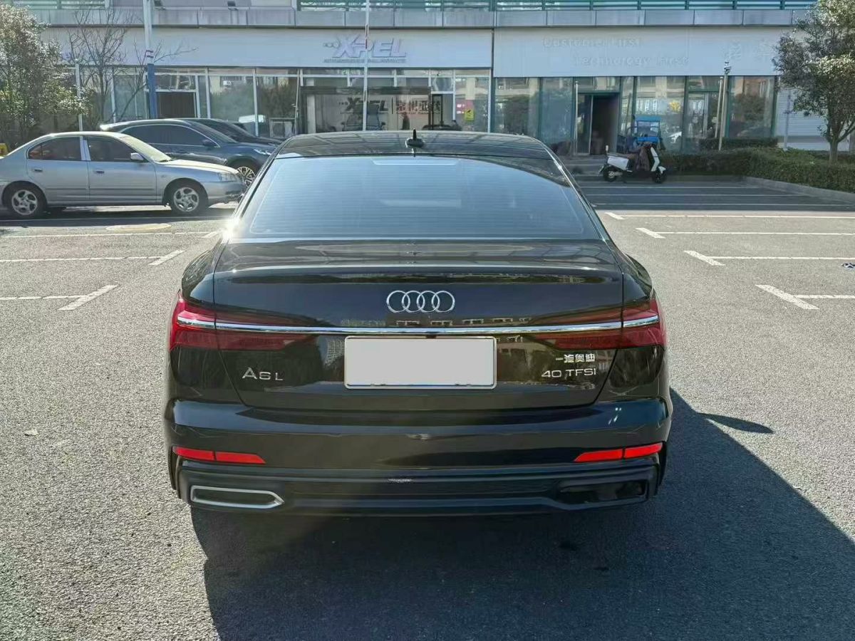 奧迪 奧迪A6L  2022款 40 TFSI 豪華動(dòng)感型圖片