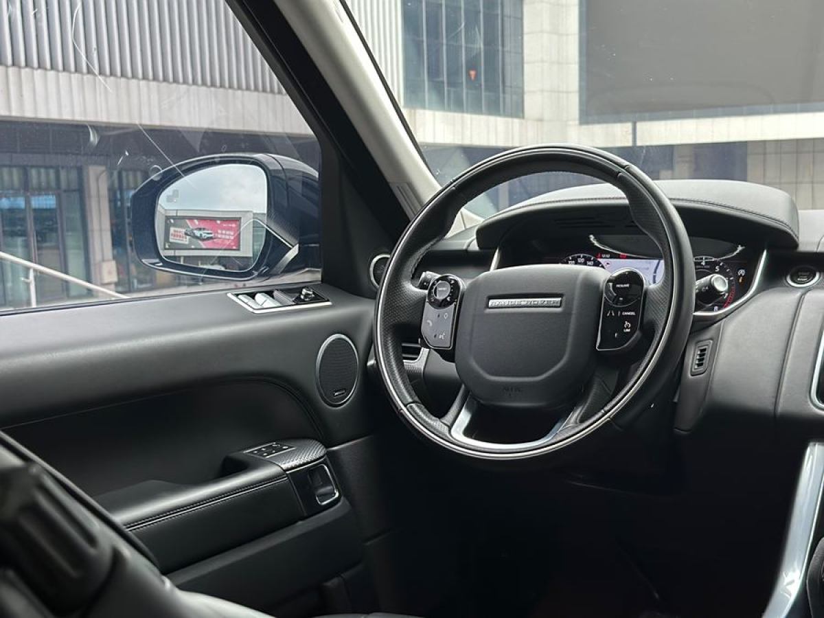 路虎 攬勝運(yùn)動(dòng)版  2020款 3.0 L6 HSE DYNAMIC圖片