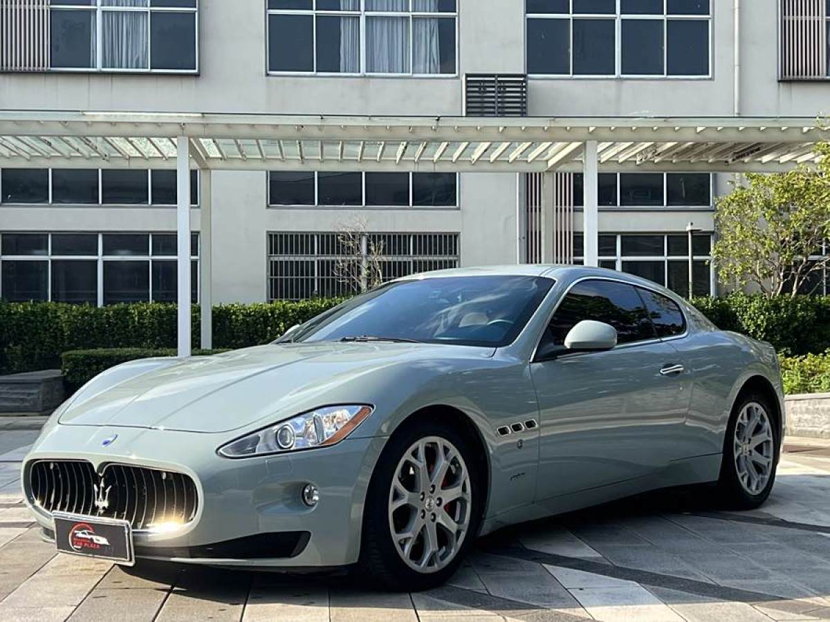 瑪莎拉蒂 GranTurismo  2007款 4.2L 標(biāo)準(zhǔn)版圖片