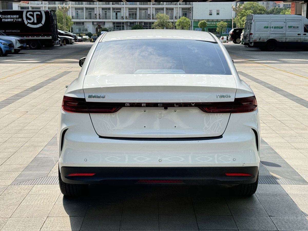 幾何 幾何G6  2024款 500KM 尊貴型圖片