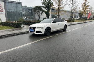 奥迪A4L 奥迪 2.0 TFSI 自动豪华型