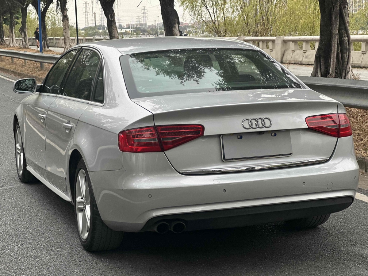 奧迪 奧迪A4L  2015款 45 TFSI quattro個(gè)性運(yùn)動(dòng)型圖片