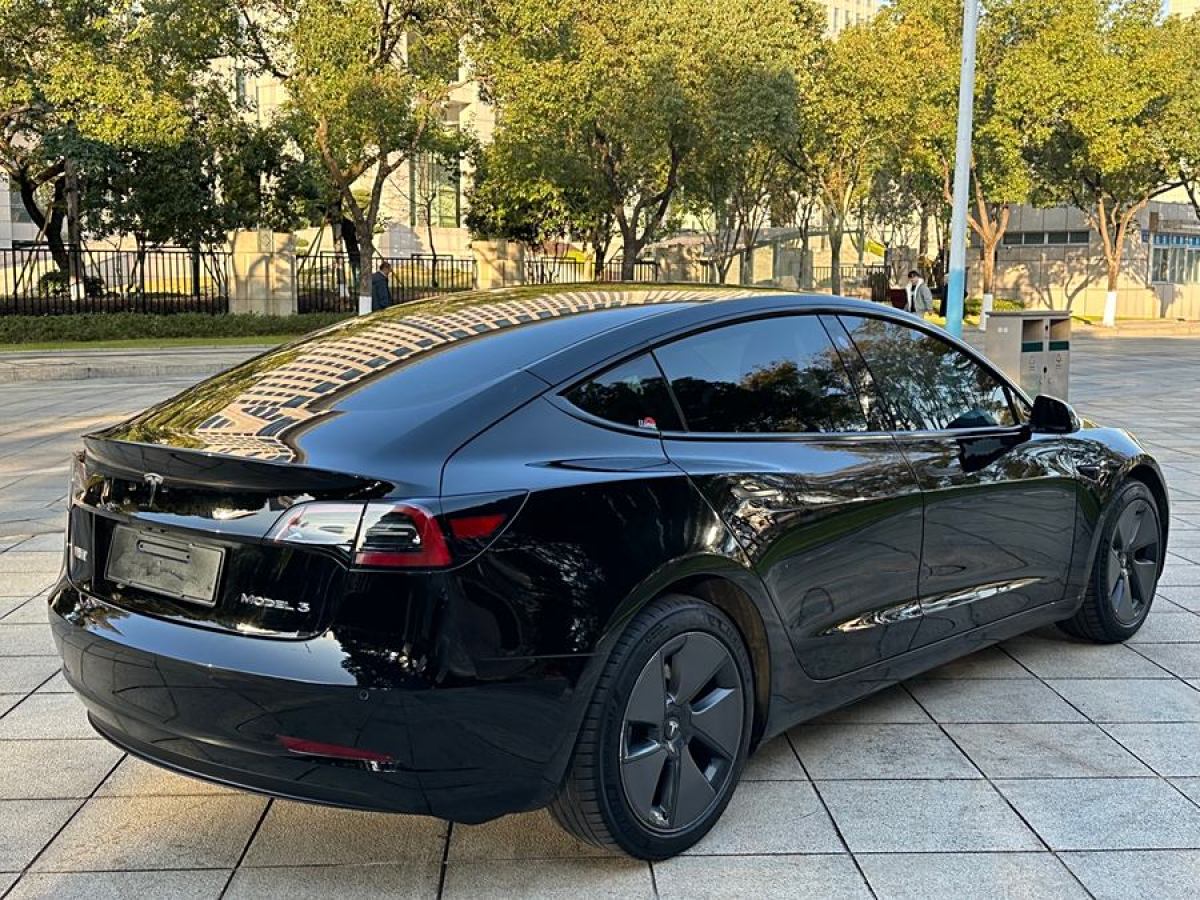 特斯拉 Model Y  2022款 改款 后輪驅(qū)動版圖片