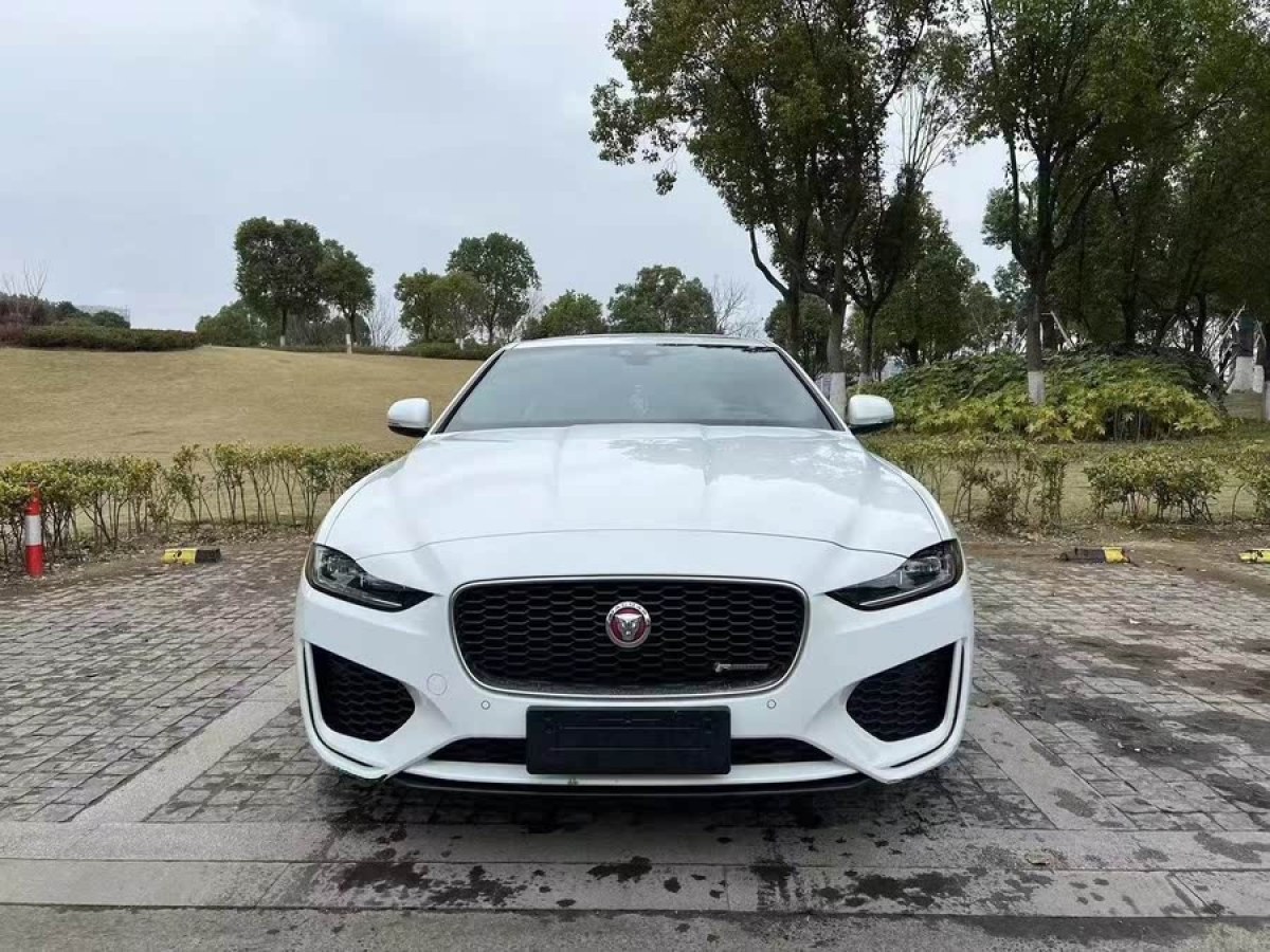 捷豹 XEL  2020款 2.0T 200PS R-DYNAMIC S進取運動版圖片