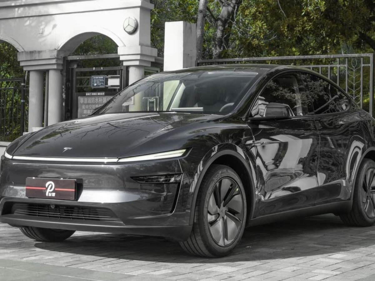 特斯拉 Model Y  2025款 后輪驅(qū)動版圖片