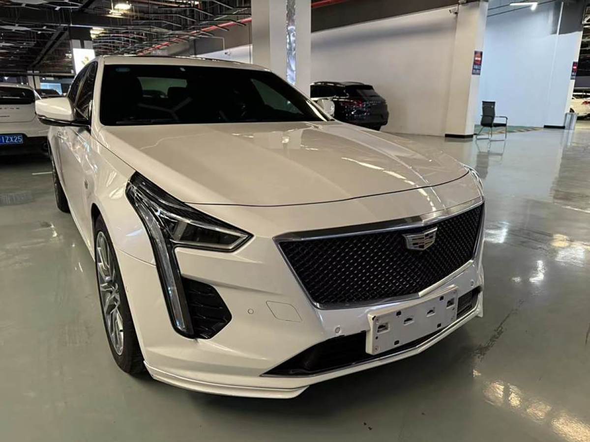 凱迪拉克 CT6  2019款 28T 領(lǐng)先運(yùn)動(dòng)型圖片