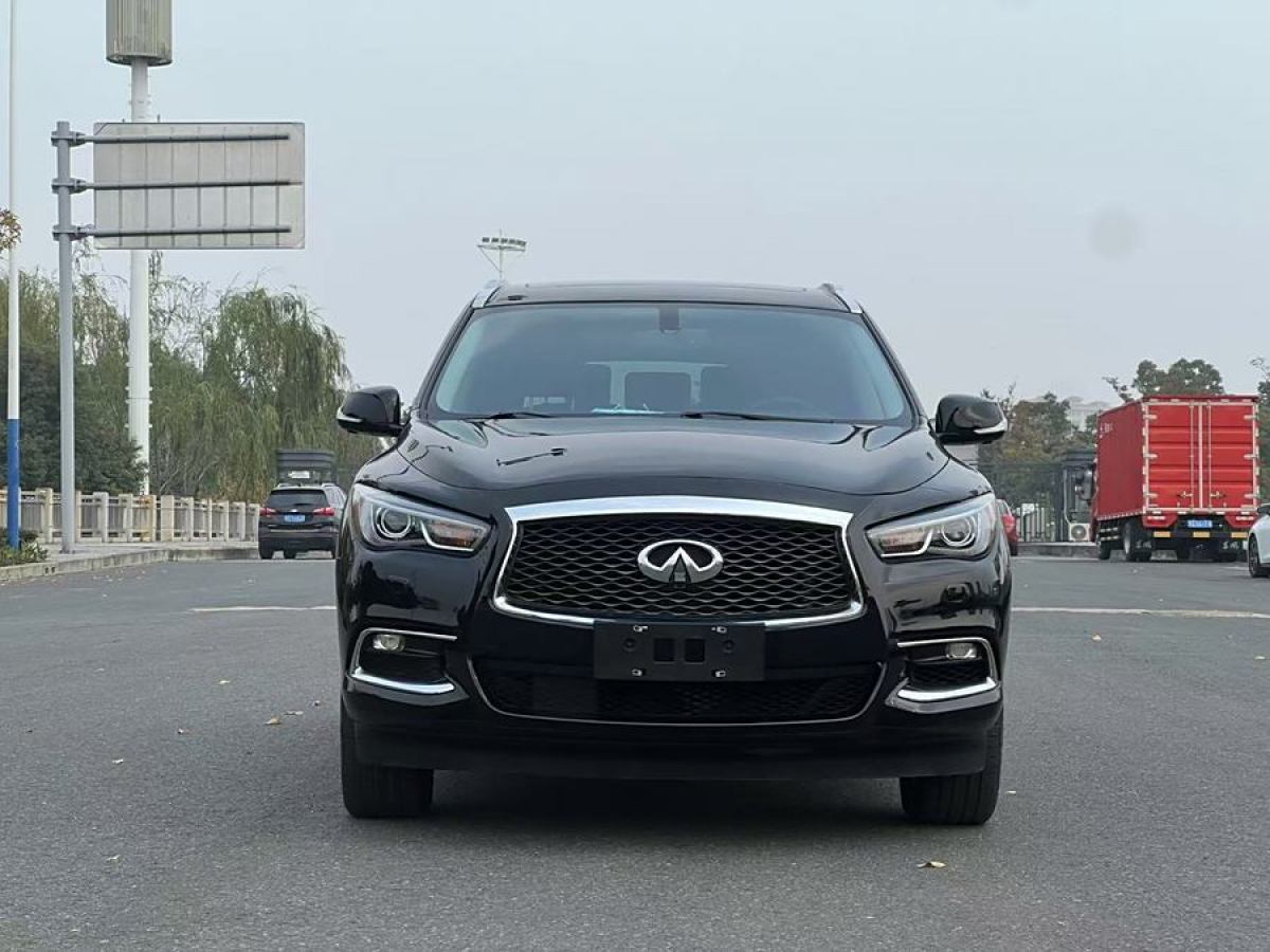 英菲尼迪 QX60  2020款 2.5 S/C Hybrid 兩驅(qū)卓越版 國(guó)VI圖片