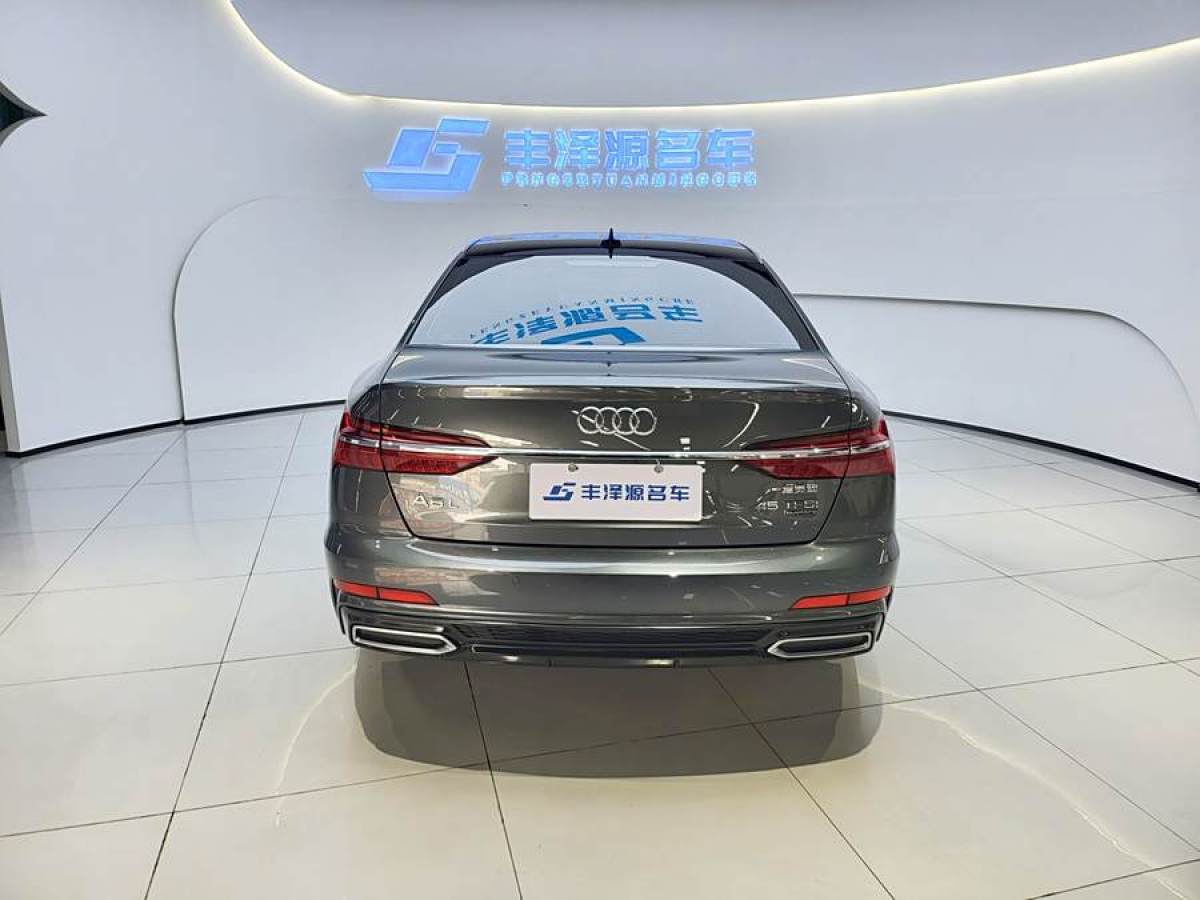 奧迪 奧迪A6L  2022款 45 TFSI quattro 臻選動感型圖片