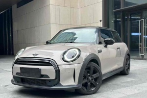 MINI MINI 改款 1.5T COOPER 藝術(shù)家