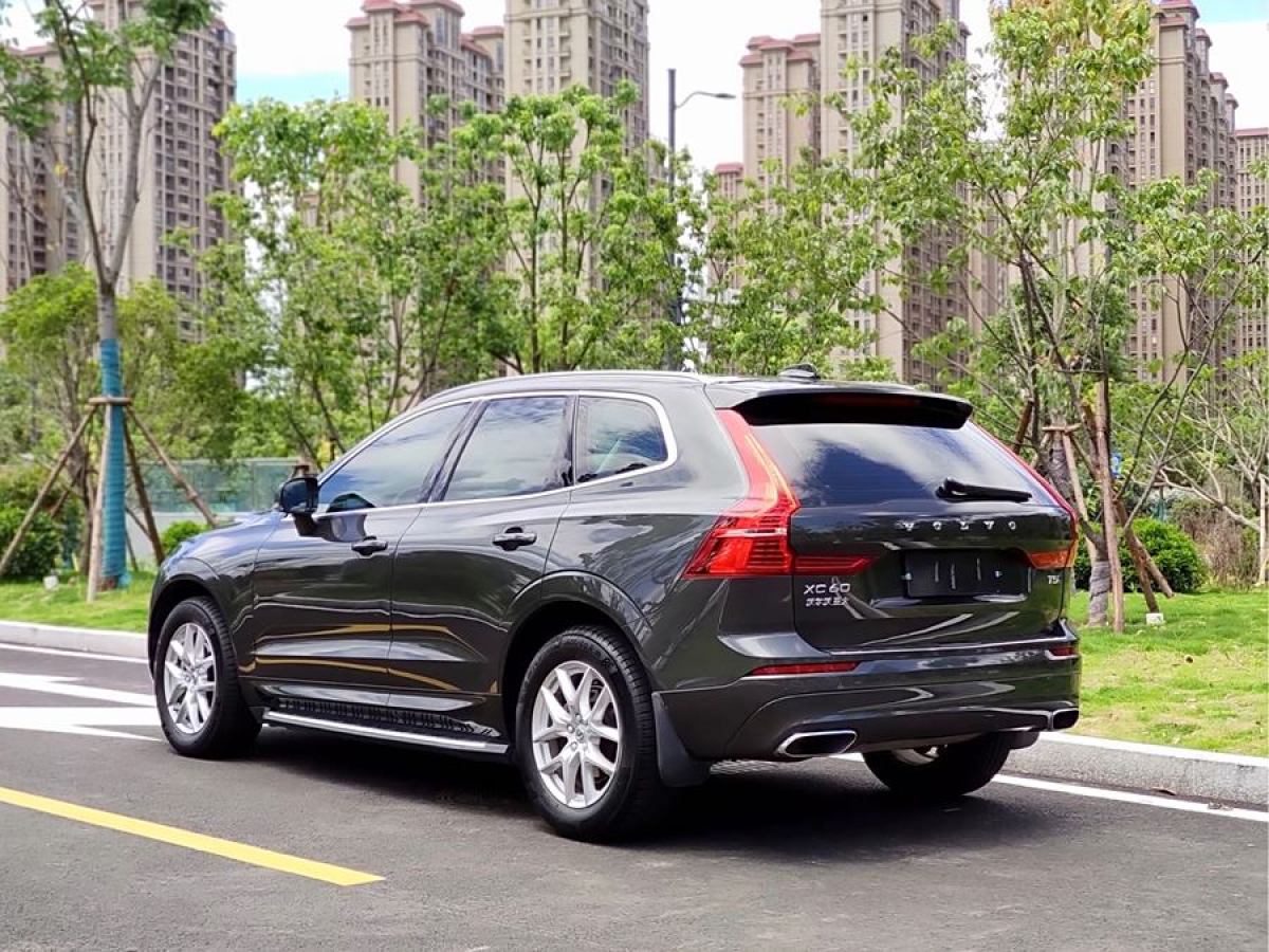 沃爾沃 XC60  2019款  T5 四驅(qū)智逸版 國VI圖片