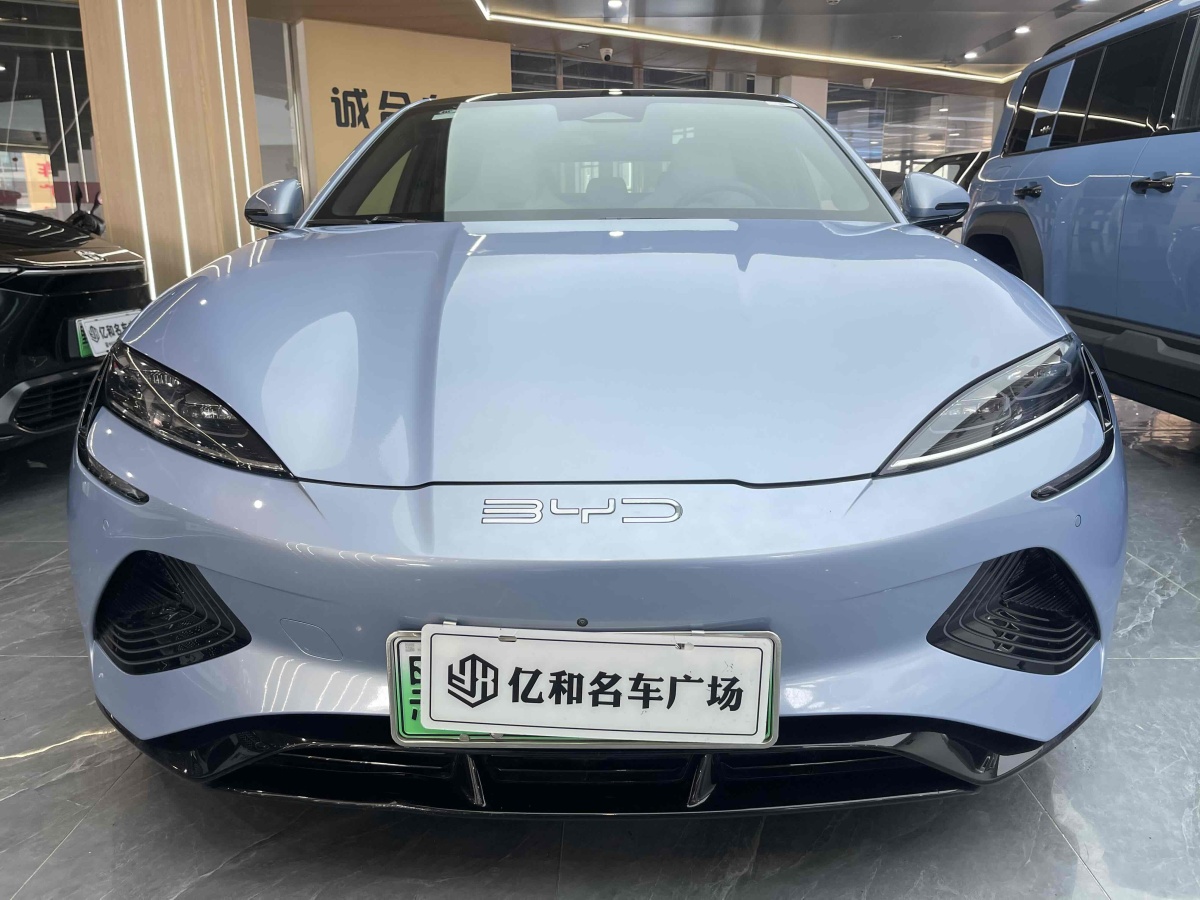 比亞迪 海豹  2022款 700km 長(zhǎng)續(xù)航后驅(qū)版圖片