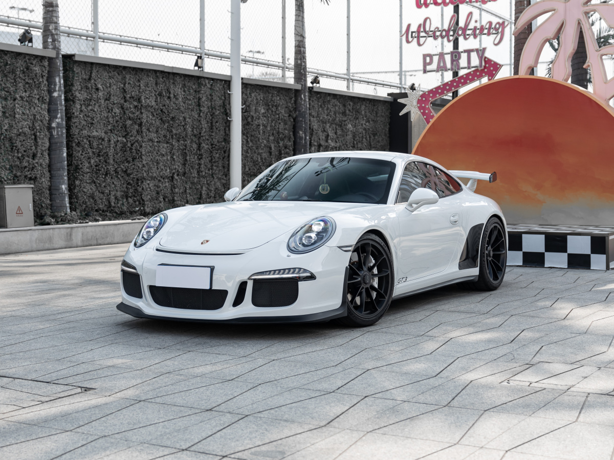 2015年6月保時(shí)捷 911  2013款 GT3 3.8L