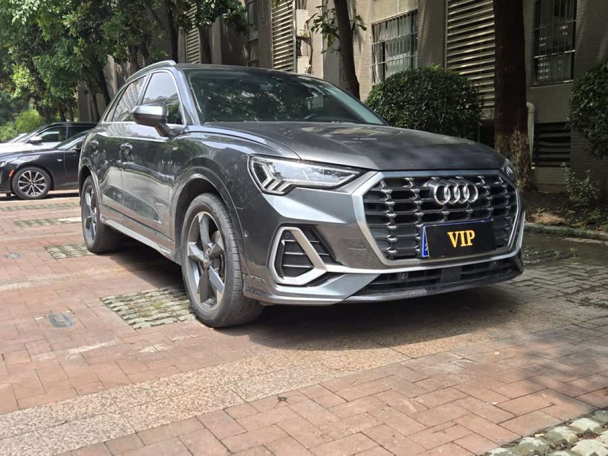 奧迪 奧迪Q3  2020款 35 TFSI 時尚動感型圖片