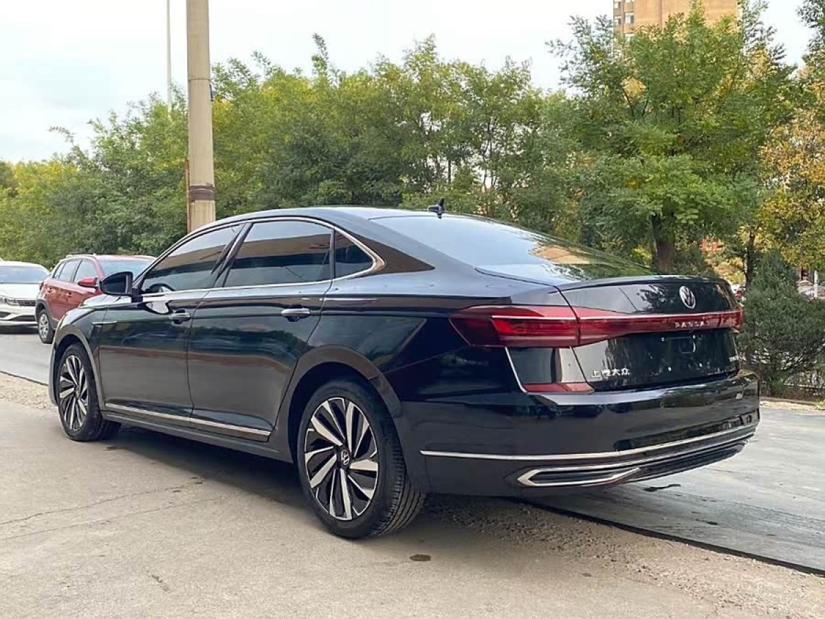 大眾 帕薩特  2022款 330TSI 豪華版圖片
