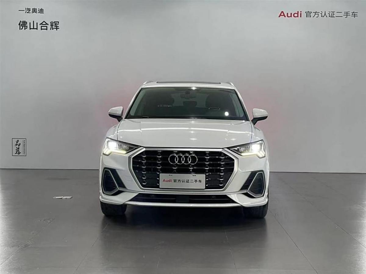 奧迪 奧迪Q3  2020款 35 TFSI 時(shí)尚動(dòng)感型圖片