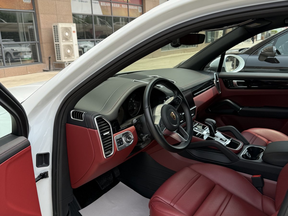 保時捷 Cayenne  2022款 Cayenne 3.0T 鉑金版圖片