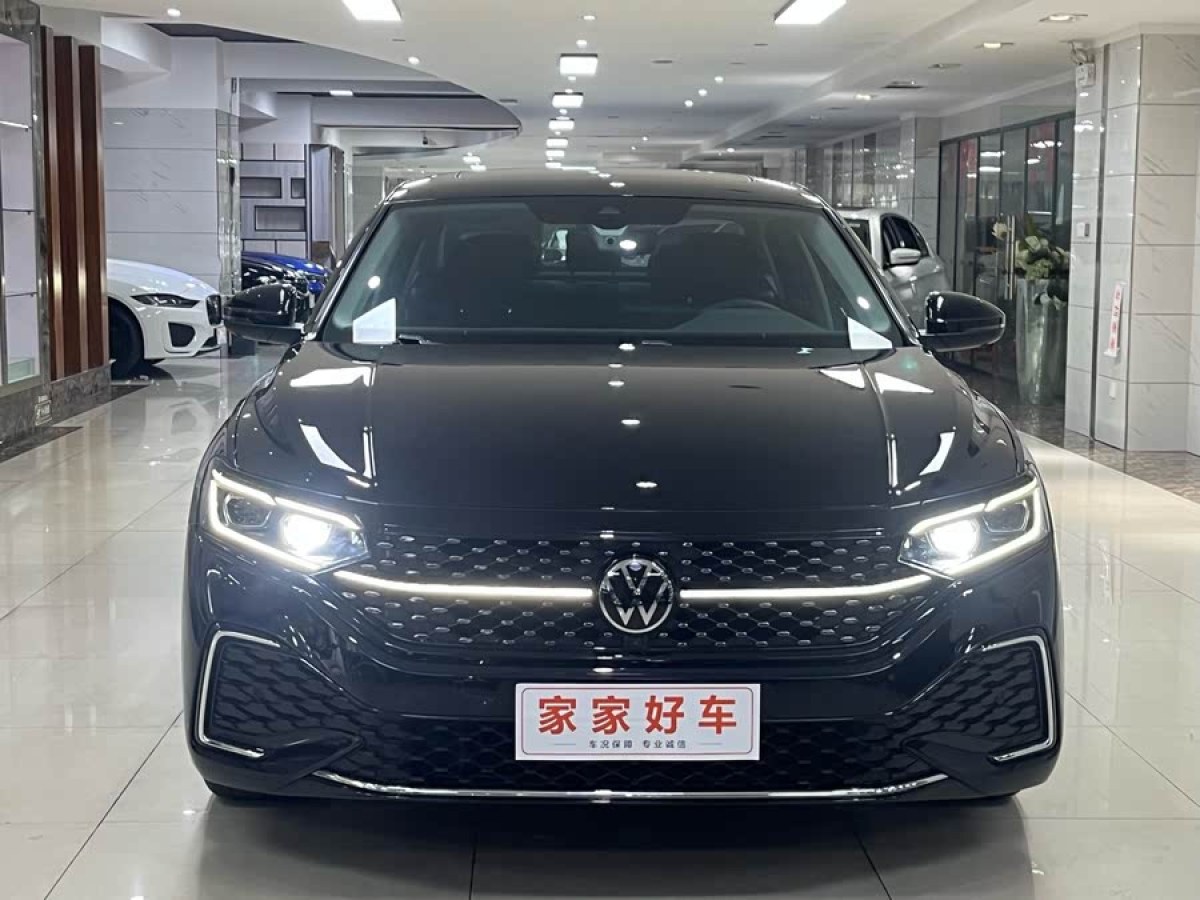 大眾 帕薩特  2023款 改款 330TSI 星空豪華版圖片