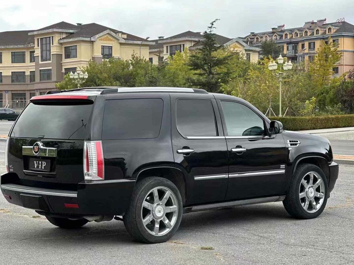 2009年1月凱迪拉克 凱雷德ESCALADE  2009款 6.0 Hybrid