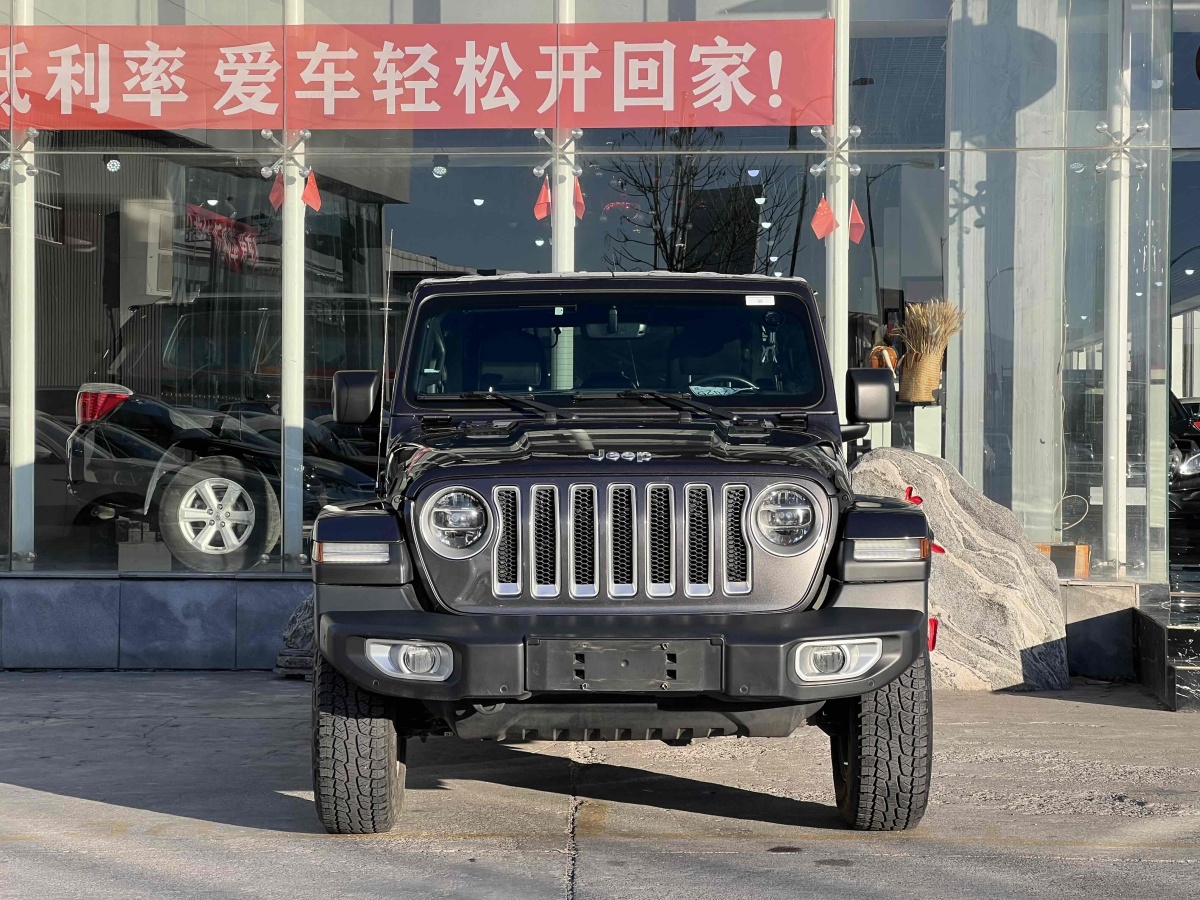 Jeep 牧馬人  2019款 2.0T Sahara 四門版 國VI圖片