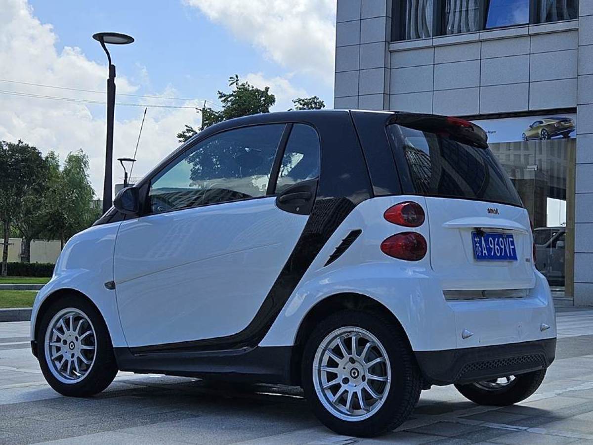 smart fortwo  2012款 1.0 MHD 硬頂激情版圖片