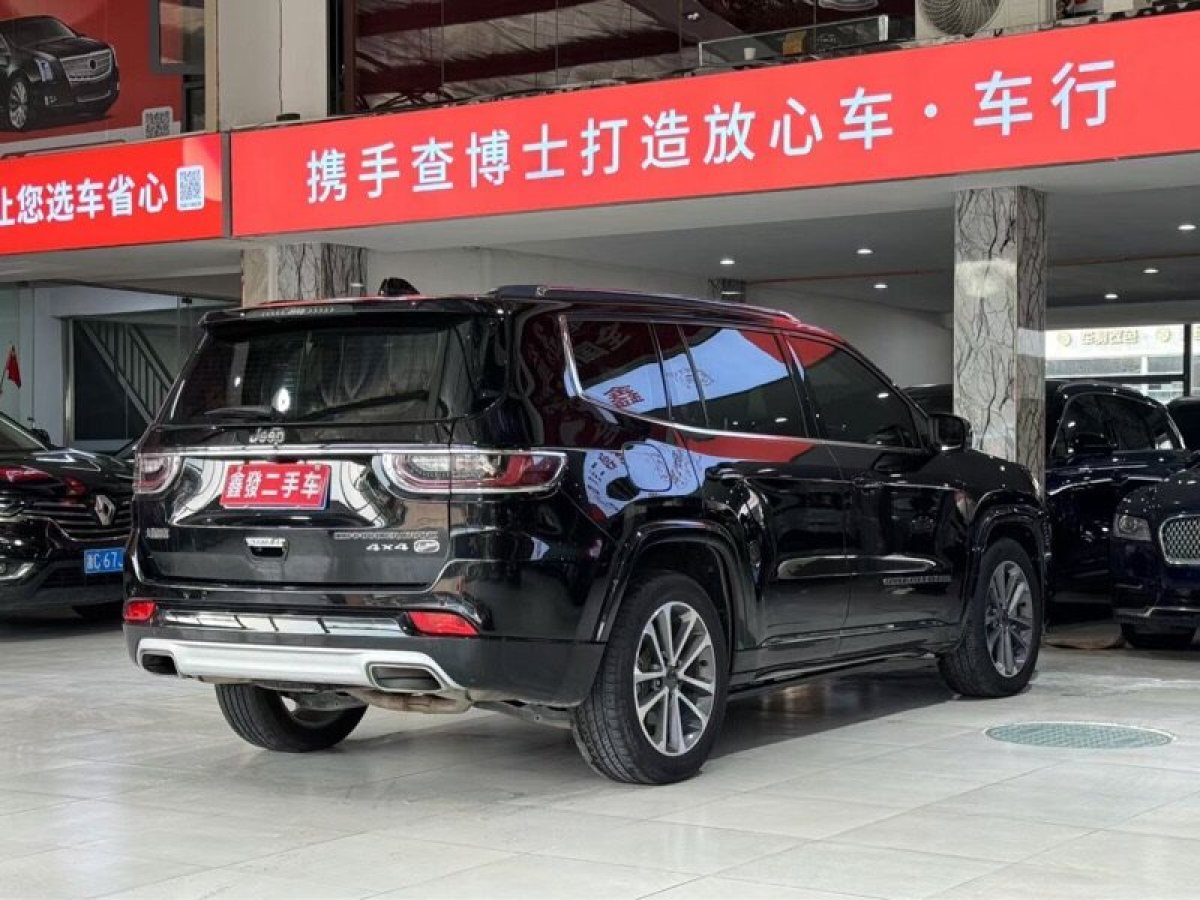 Jeep 大指揮官  2018款 2.0T 四驅(qū)智享版 國(guó)VI圖片