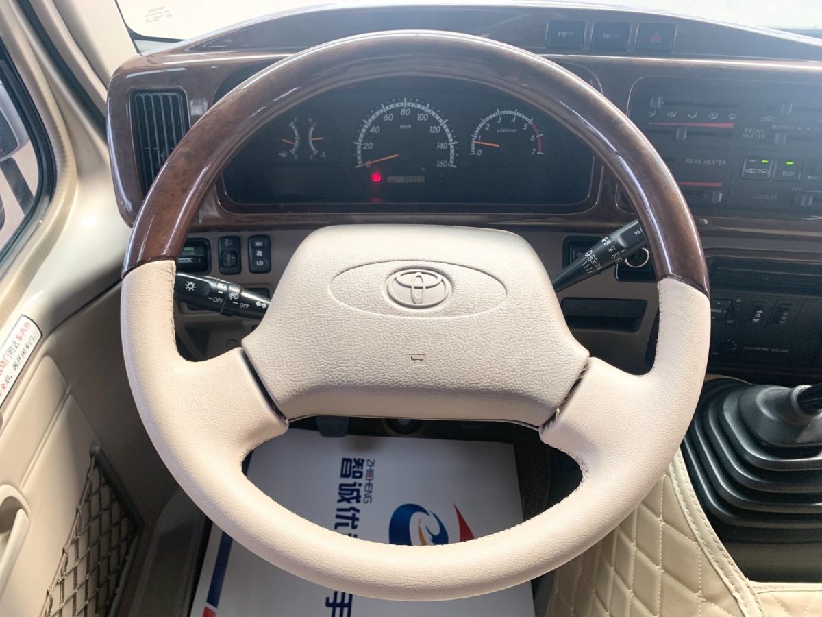 2018年4月丰田 柯斯达  1259款 2.7L汽油豪华版 20座
