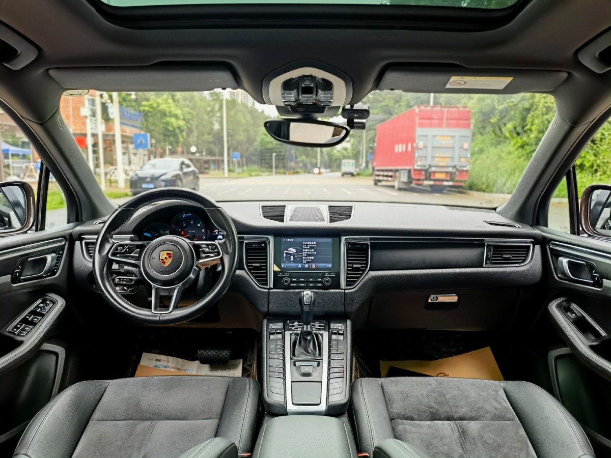 2018年10月保时捷 Macan  2017款 Macan 2.0T