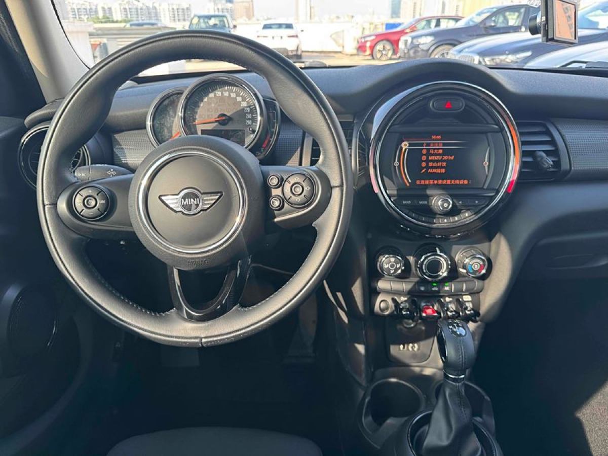 MINI MINI  2016款 1.5T COOPER 五門版圖片