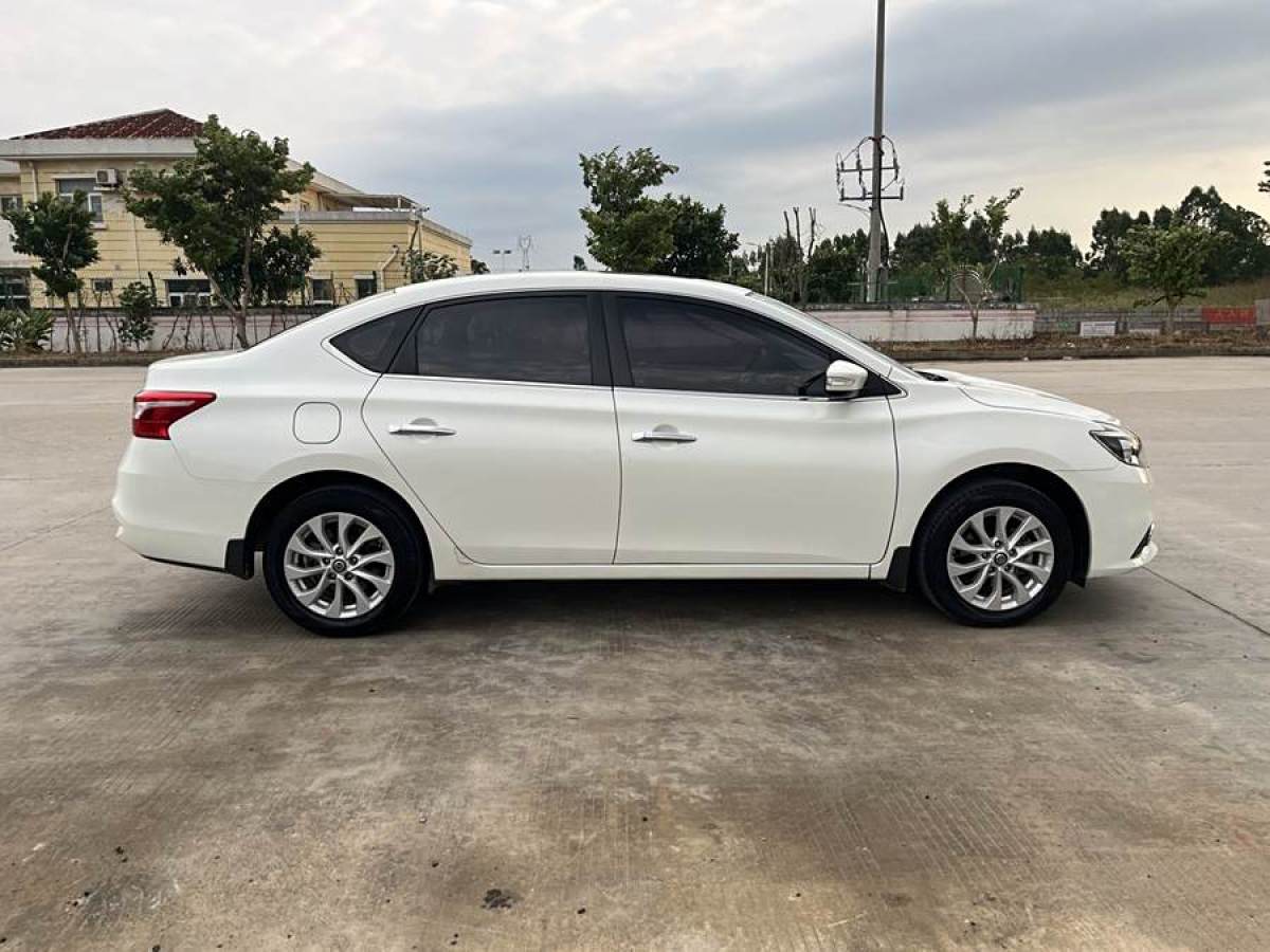 日產(chǎn) 軒逸  2019款 1.6XV CVT智聯(lián)尊享版 國V圖片