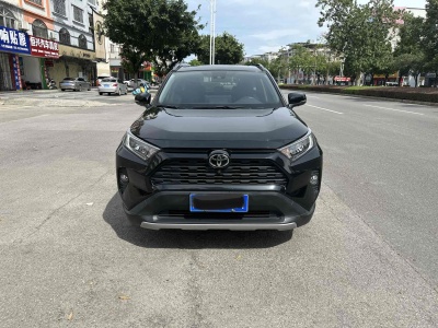 2020年8月 丰田 RAV4 荣放 2.0L CVT两驱风尚版图片