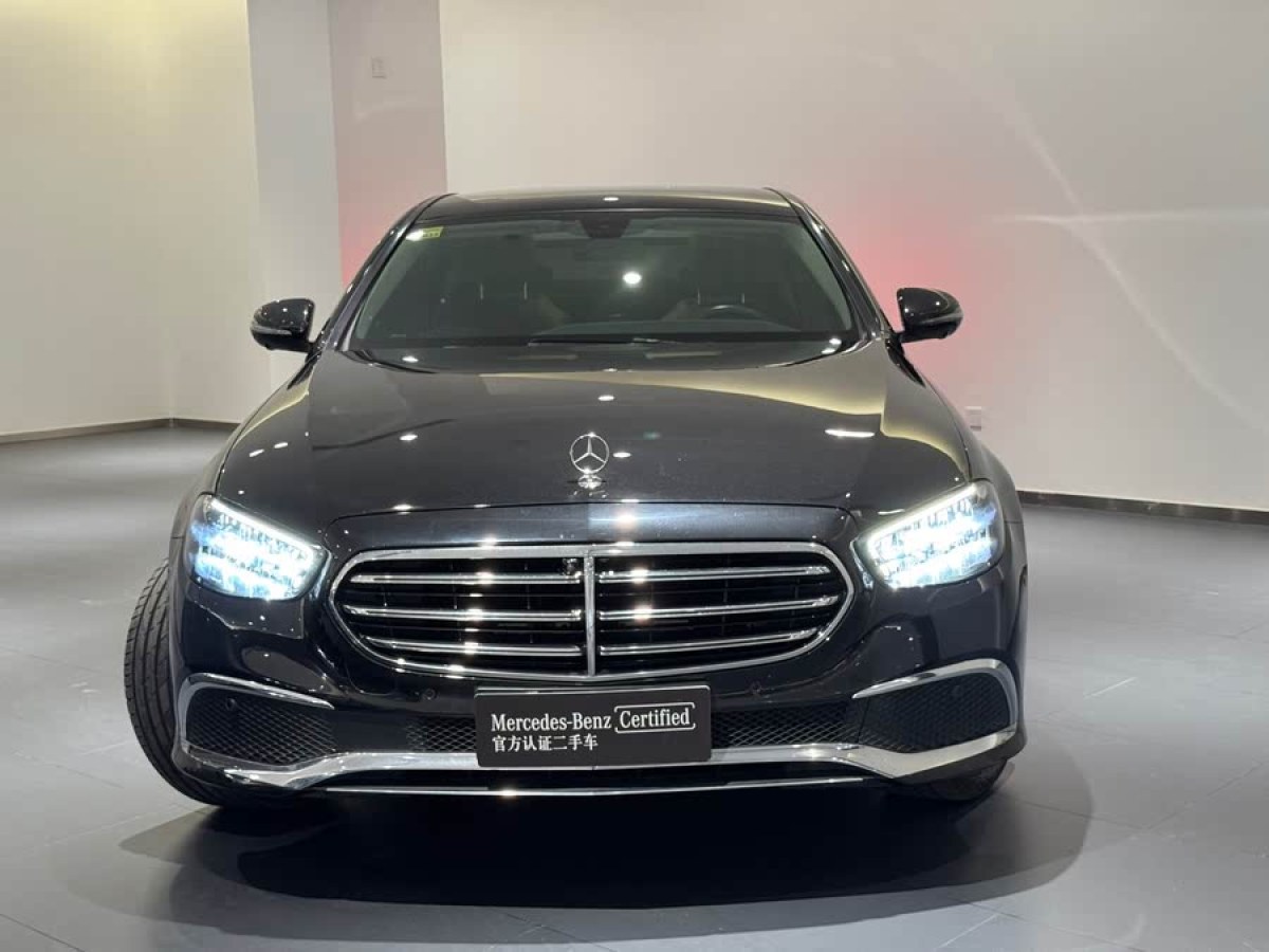 奔馳 奔馳E級  2021款 改款 E 300 L 豪華型圖片