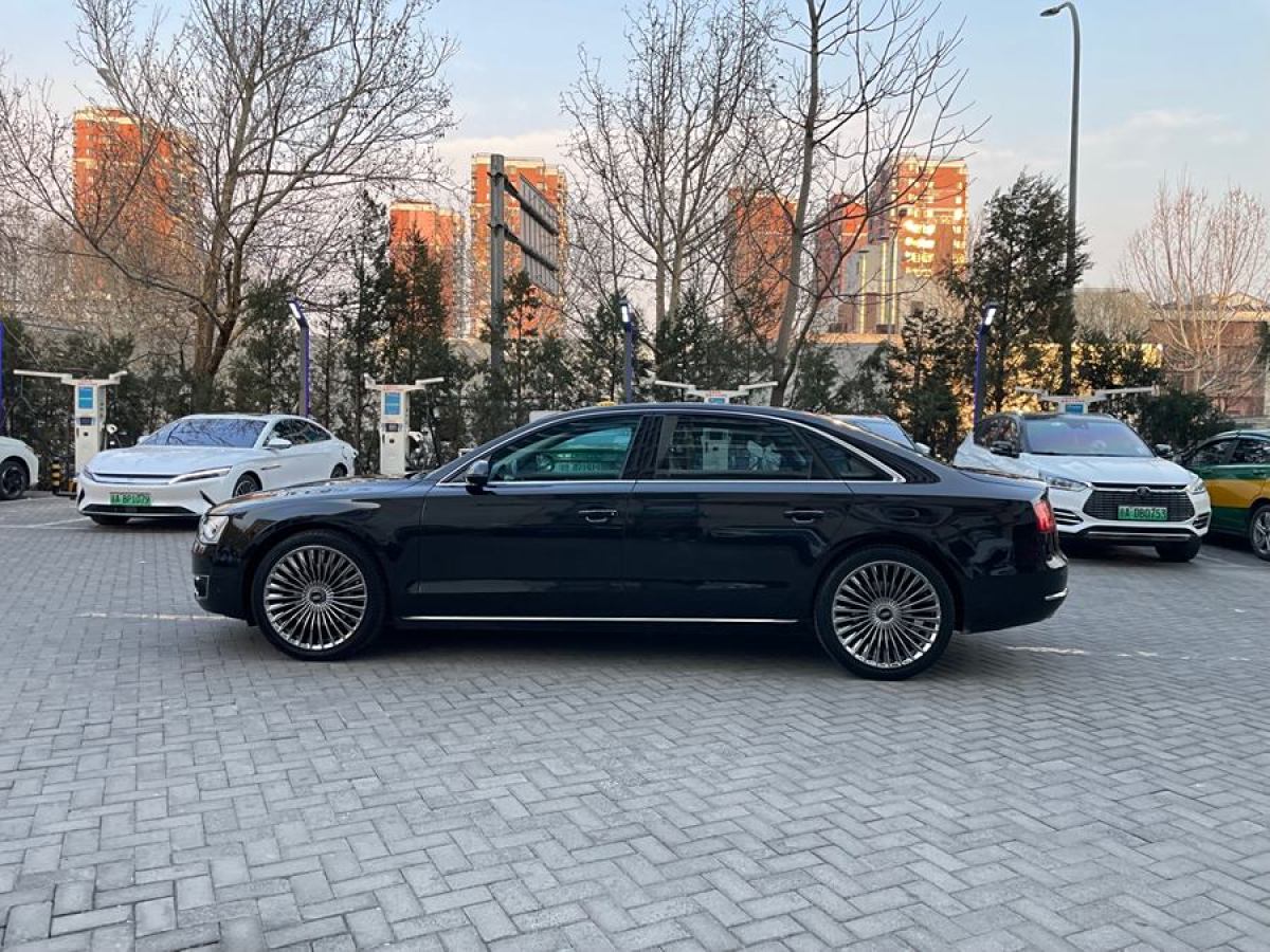 奧迪 奧迪A8  2012款 A8L 45 TFSI quattro豪華型圖片