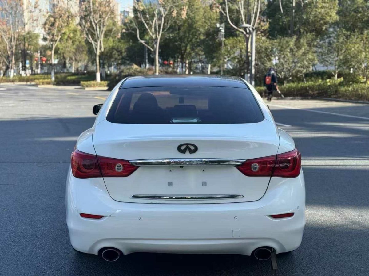 英菲尼迪 Q50L  2015款 Q50L 2.0T 悅享版圖片