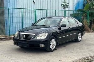 皇冠 豐田 2.5L Royal 真皮版