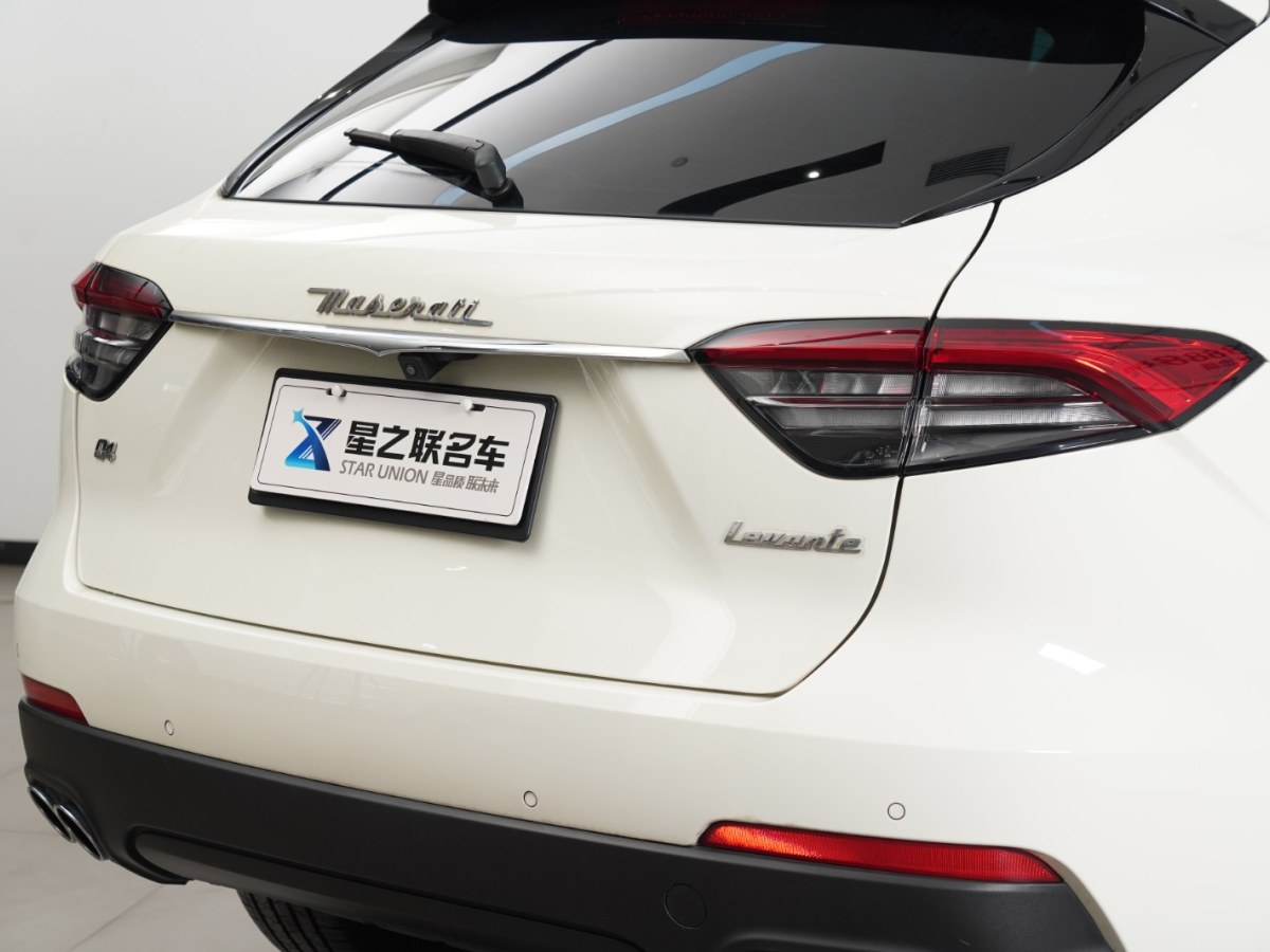 瑪莎拉蒂 Levante  2021款 3.0T 標(biāo)準(zhǔn)版圖片