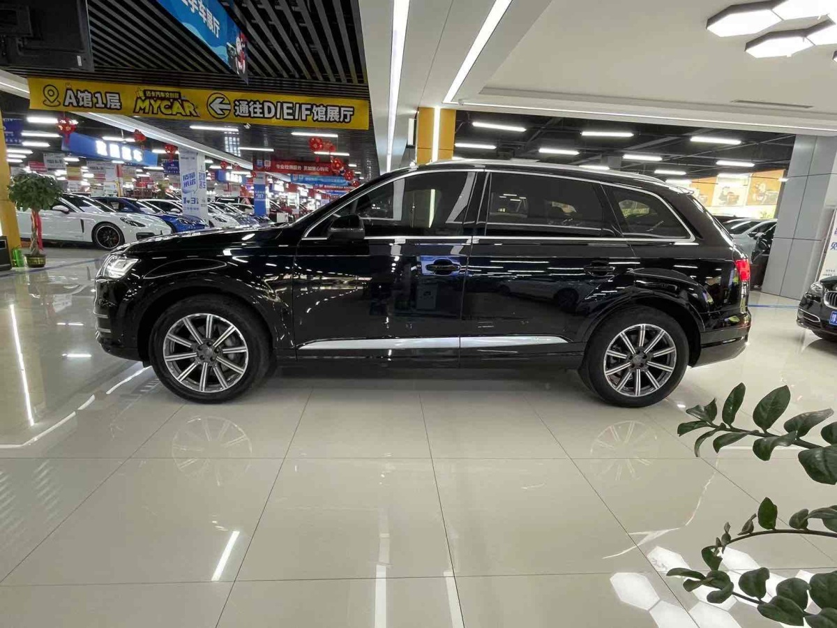 奥迪 奥迪Q7  2019款 45 TFSI 舒适型图片