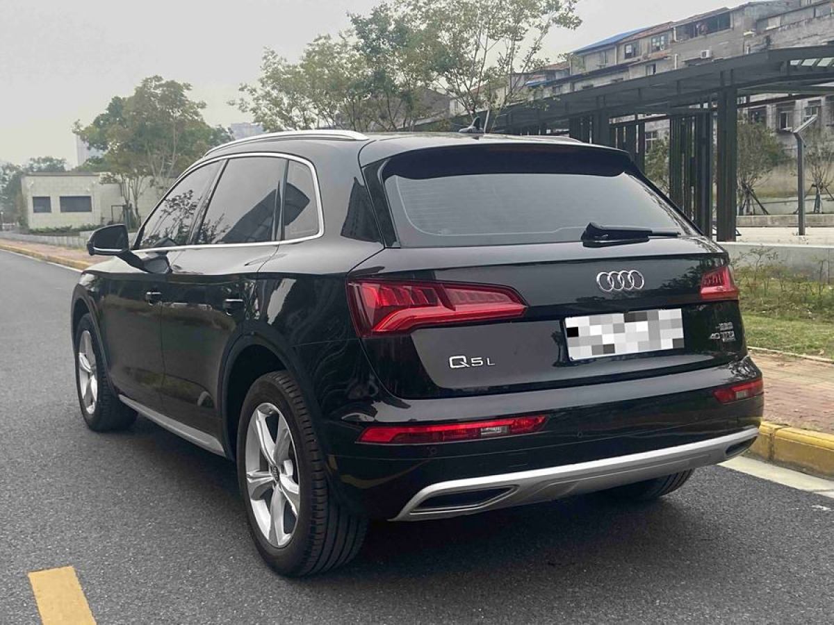 奧迪 奧迪Q5L  2018款  40 TFSI 榮享進(jìn)取型 國VI圖片