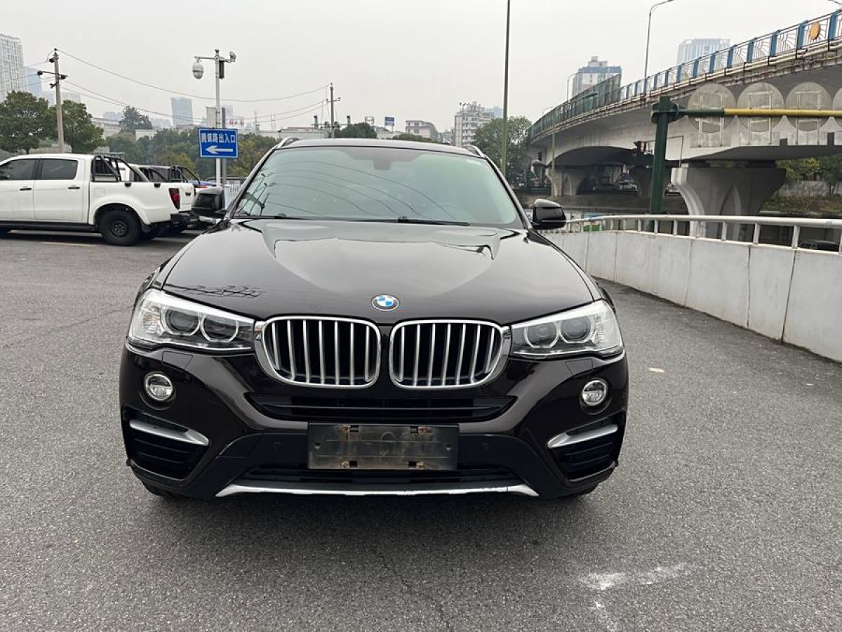 寶馬 寶馬X4  2014款 xDrive20i X設(shè)計套裝圖片