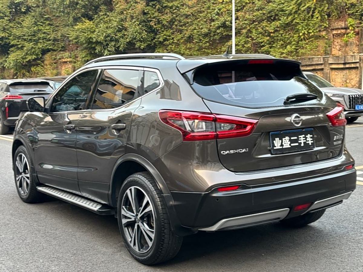 日產(chǎn) 逍客  2019款  2.0L CVT豪華版圖片