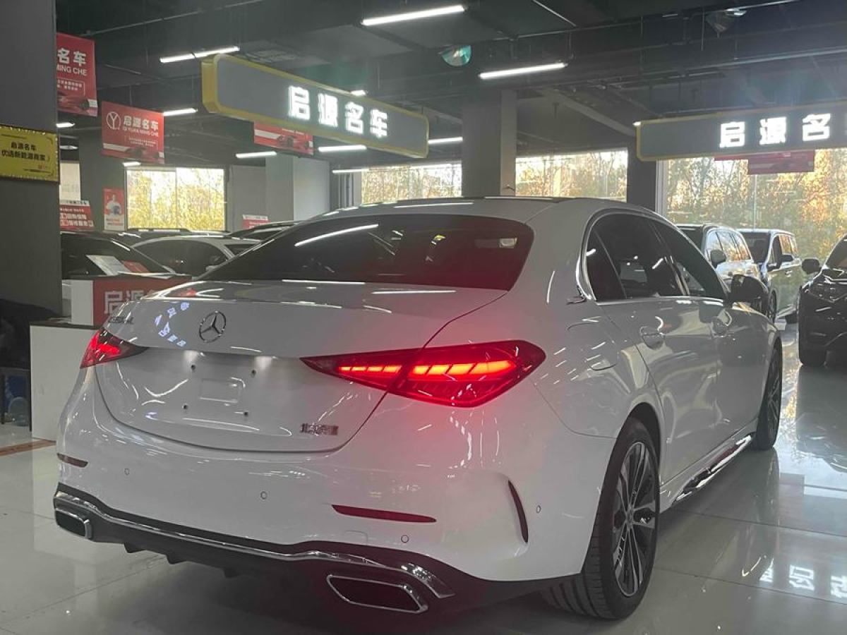 奔馳 奔馳C級(jí)新能源  2024款 改款 C 350 eL圖片