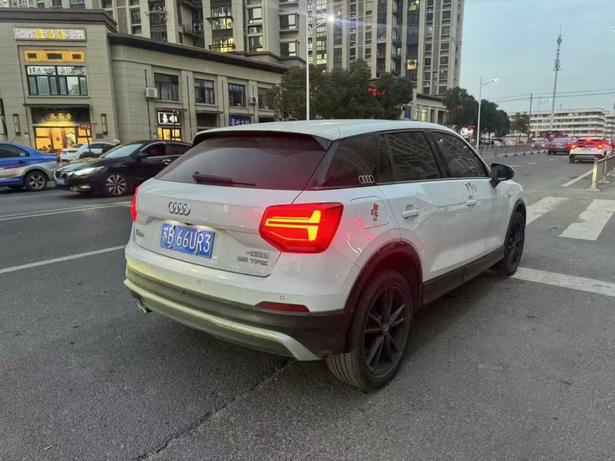 奧迪 奧迪Q2L  2020款 35TFSI 時尚動感型圖片