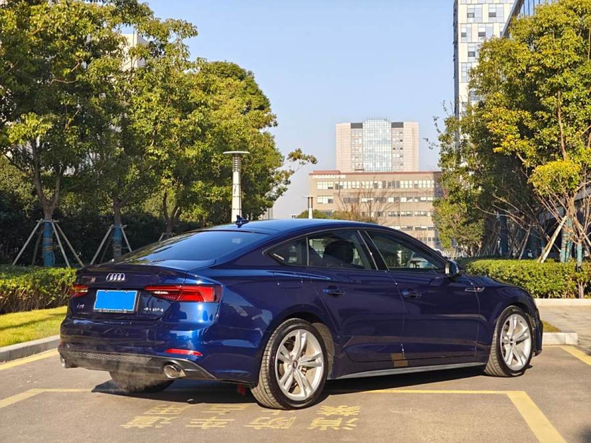 奧迪 奧迪A5  2019款 Sportback 40 TFSI 時尚型圖片