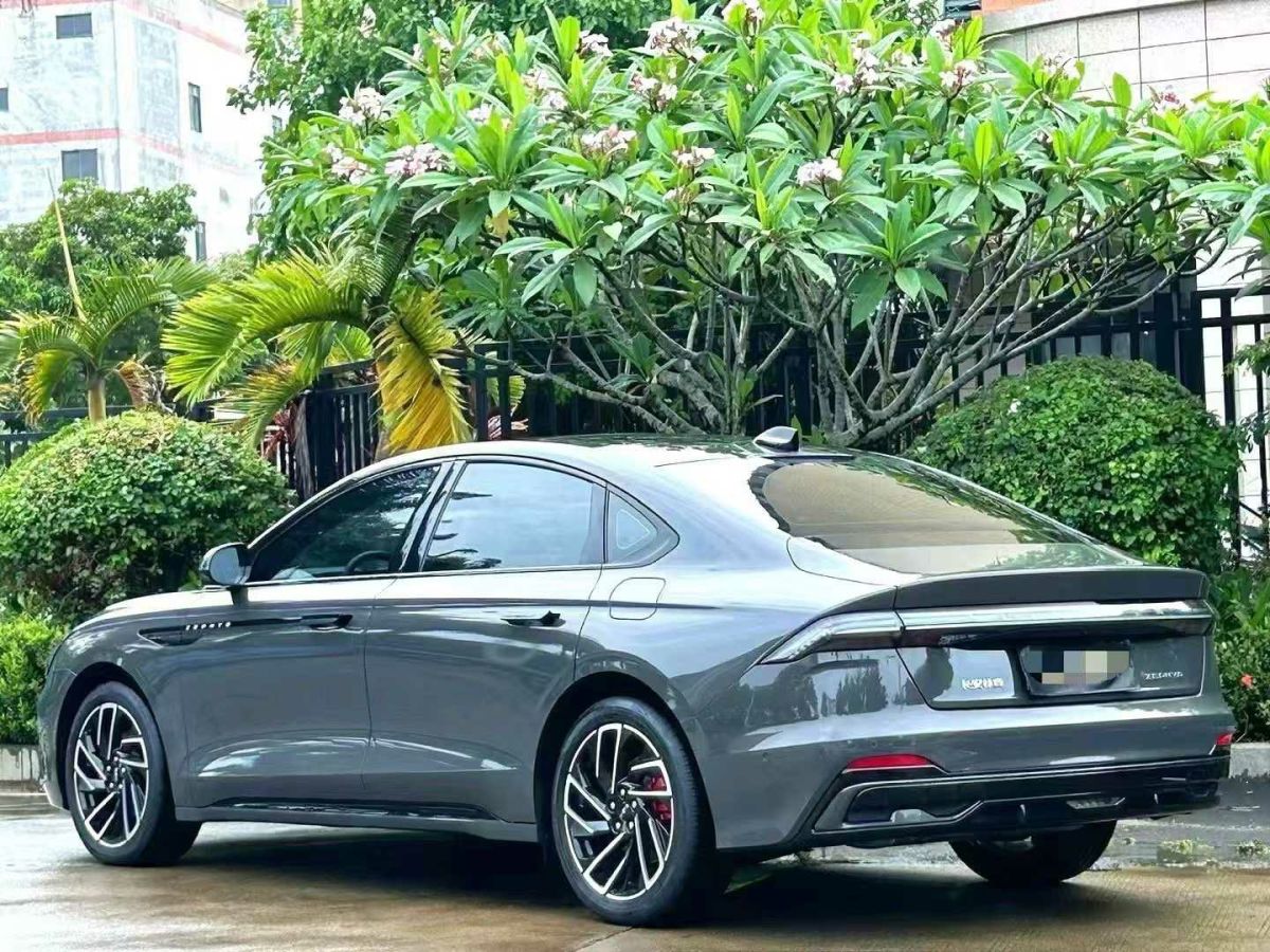 林肯 領(lǐng)航員  2022款 3.5T 尊耀版圖片