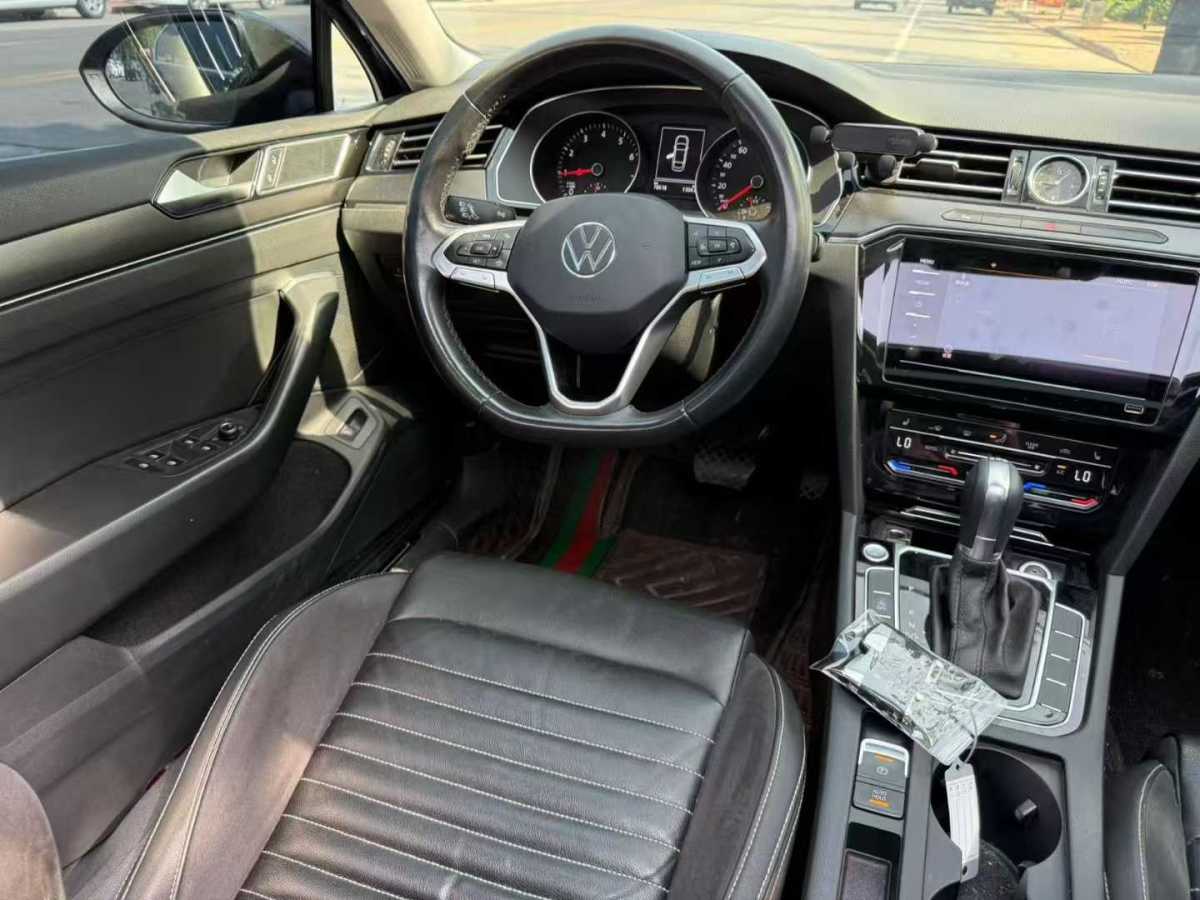 大眾 邁騰  2019款  330TSI DSG 領(lǐng)先型 國VI圖片