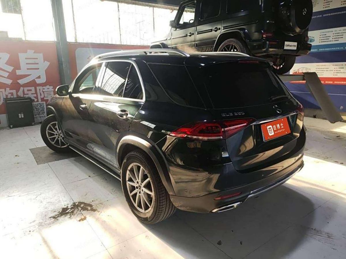 奔馳 奔馳GLE  2021款 GLE 350 4MATIC 動(dòng)感型圖片