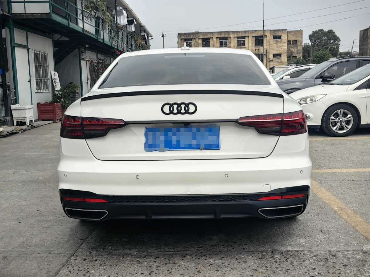 奧迪 奧迪A4L  2022款 40 TFSI 豪華動感型圖片