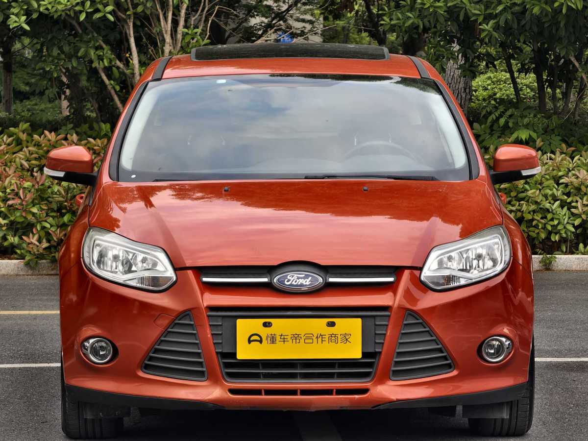 福特 ?？怂? 2012款 兩廂 1.6L 自動(dòng)風(fēng)尚型圖片