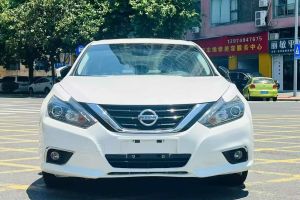 天籟 日產(chǎn) 2.0L XE 時尚版